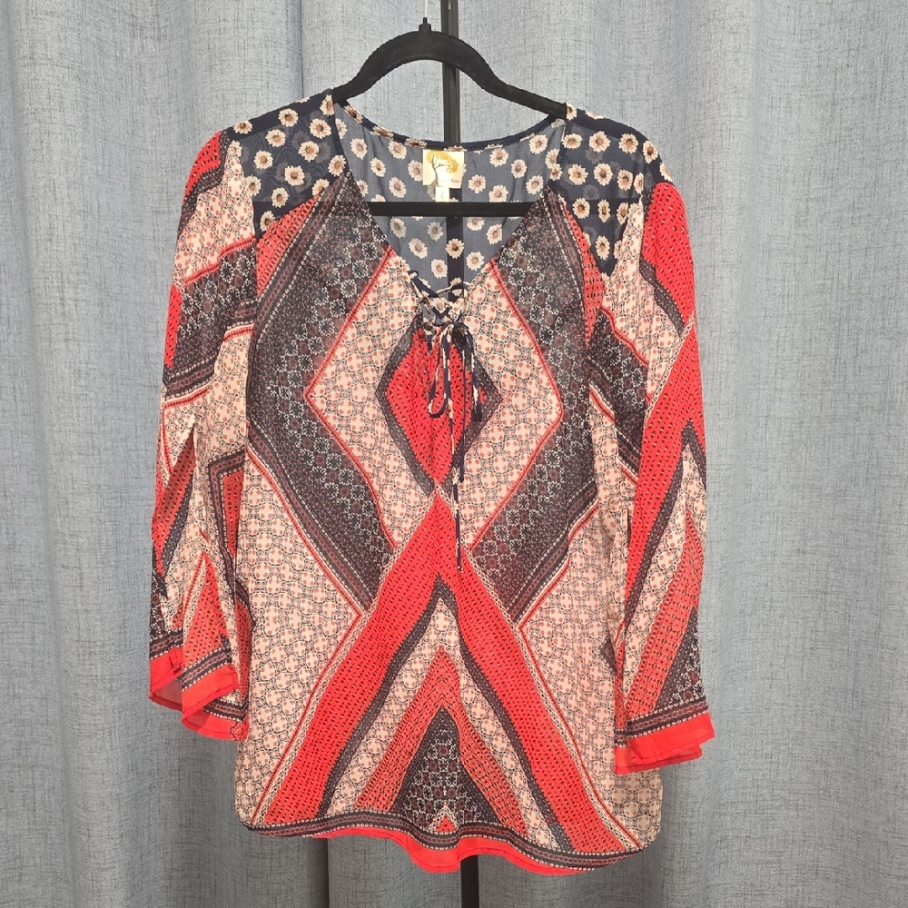 Fig and‎ Flower Geometric Blouse Size L red and black